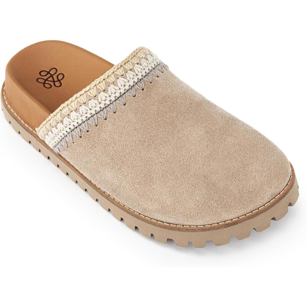 imageThe Sak Bolinas Clog in Crochet and Leather Slip On EntrySand Seminyak